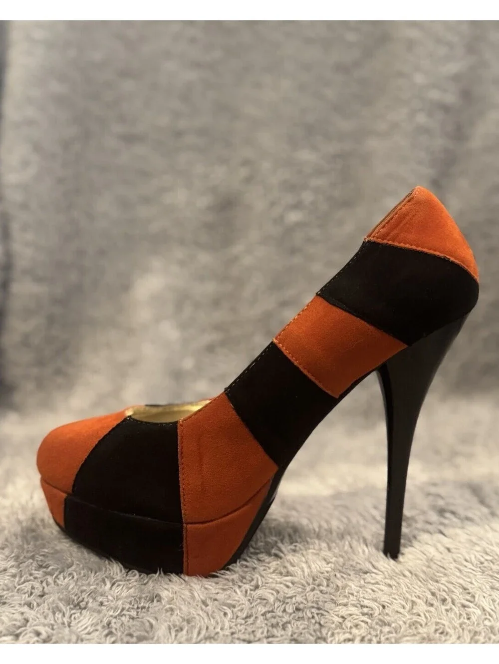 Brander Women’s 8 Platform Pumps Orange Black Colorblock Faux Suede Stiletto
